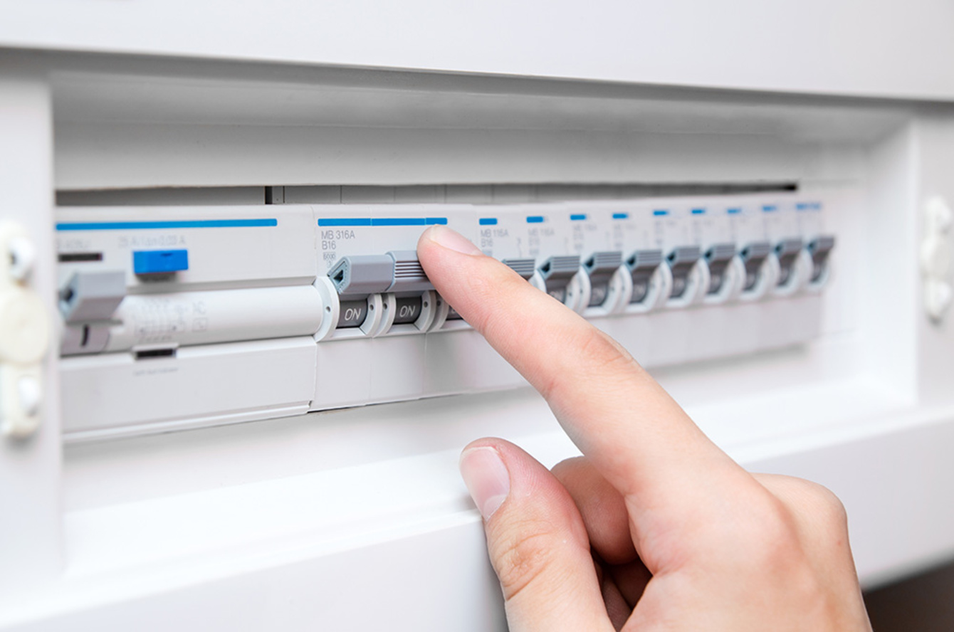 Elektro­installation bei Schramm & Lorenz GmbH in Breitenbrunn OT Antonsthal