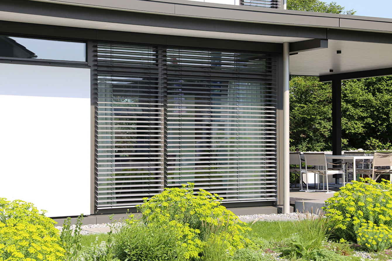 Rollladen­steuerung bei Schramm & Lorenz GmbH in Breitenbrunn OT Antonsthal