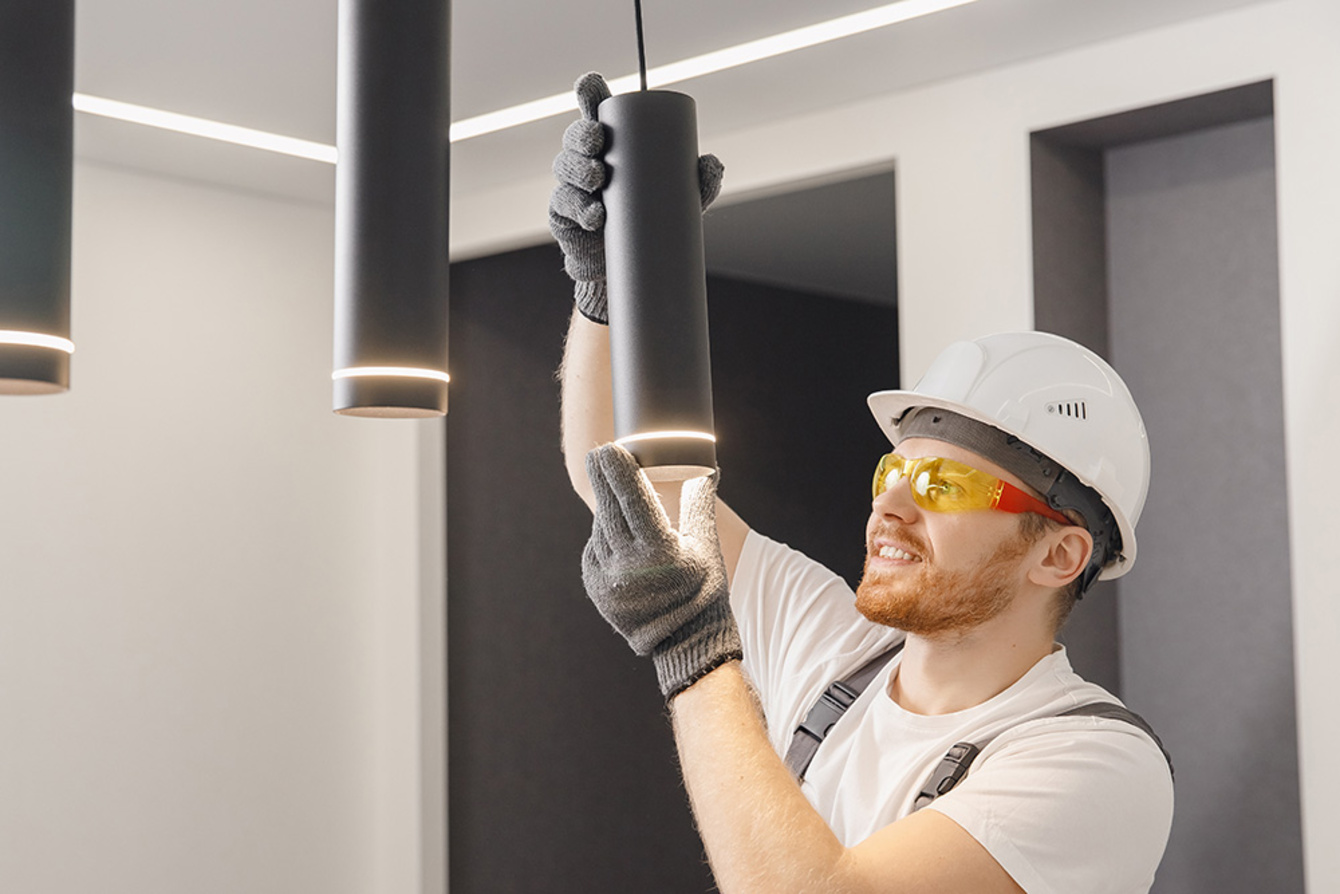 Innen­beleuchtung bei Schramm & Lorenz GmbH in Breitenbrunn OT Antonsthal
