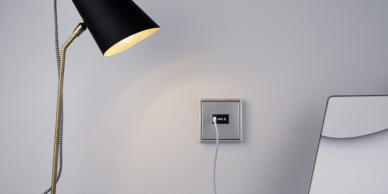 Ladegerät USB PD 60 bei Schramm & Lorenz GmbH in Breitenbrunn OT Antonsthal