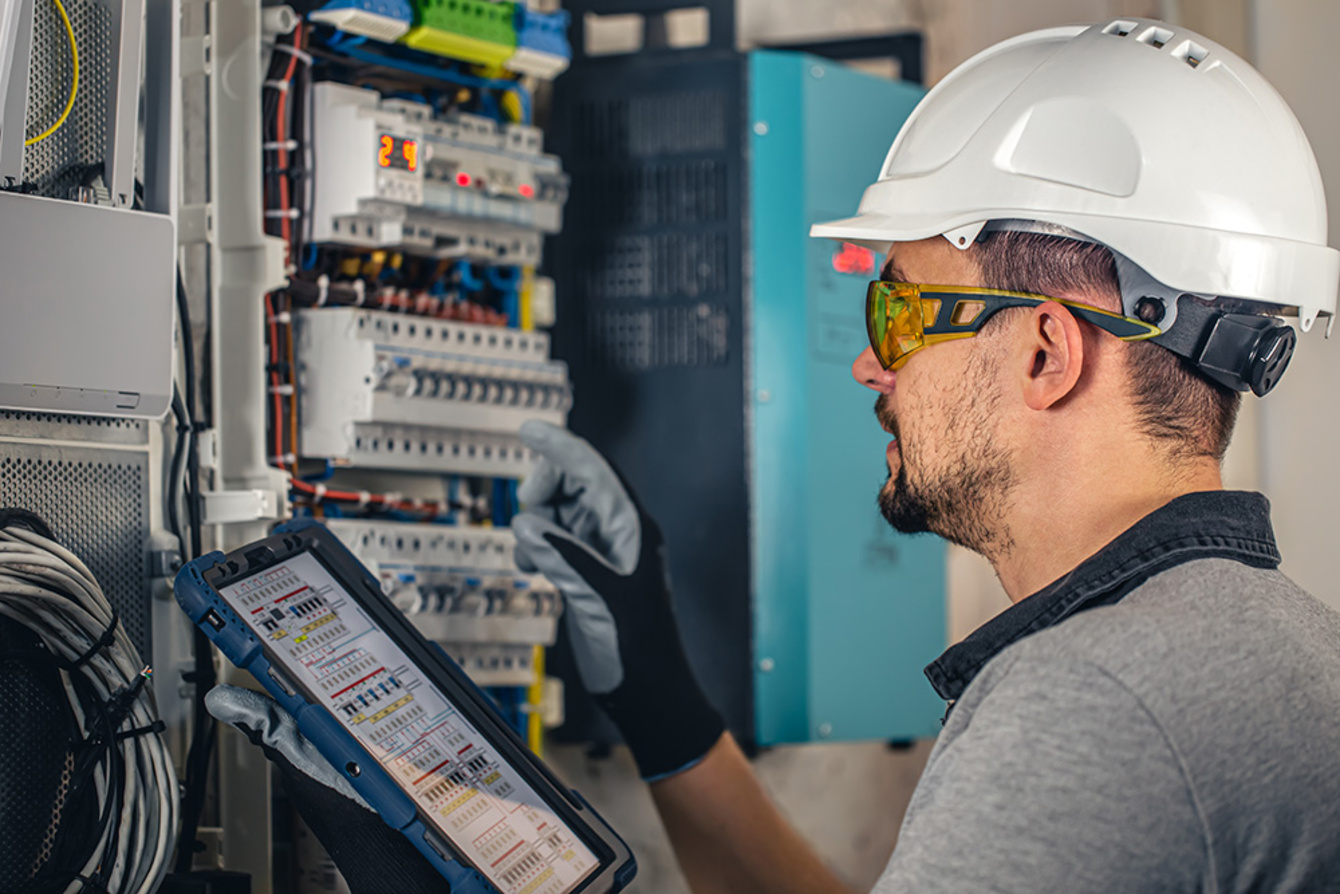 Industrie und Gewerbe bei Schramm & Lorenz GmbH in Breitenbrunn OT Antonsthal