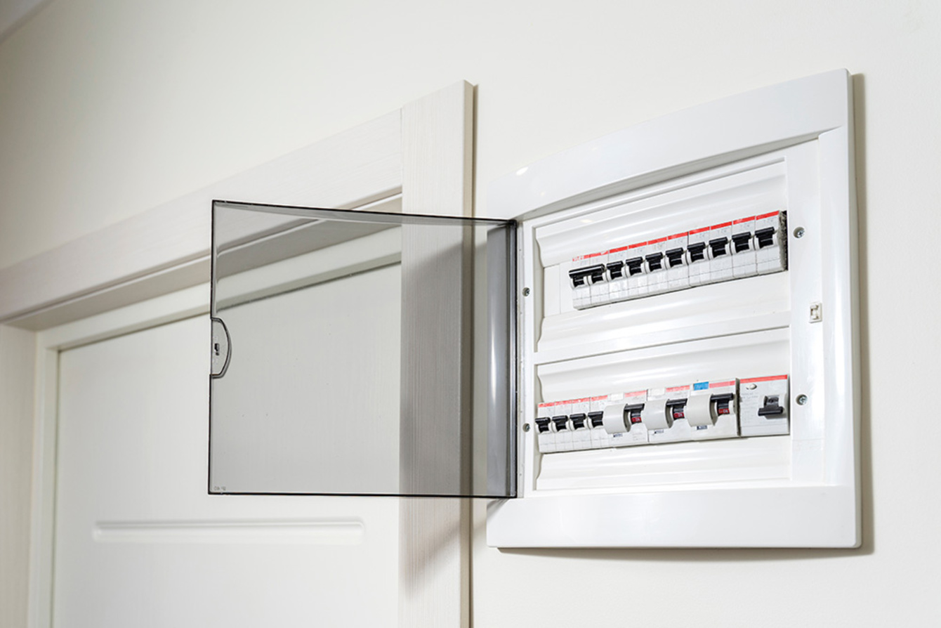Über­spannungs­schutz bei Schramm & Lorenz GmbH in Breitenbrunn OT Antonsthal